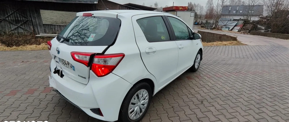 Toyota Yaris cena 28900 przebieg: 41000, rok produkcji 2018 z Warszawa małe 154
